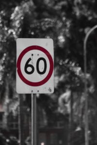 レンタルWiFiの速度制限はどのように影響するのか？